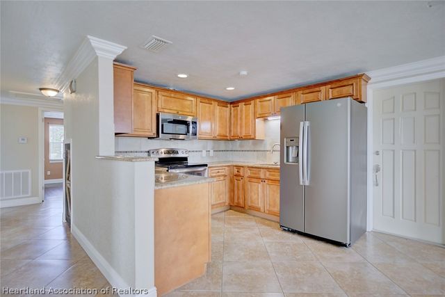 113 E State Street, Avon Park, FL 33825