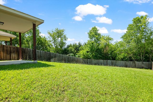 345 Orbit Drive, Lavon, TX 75166