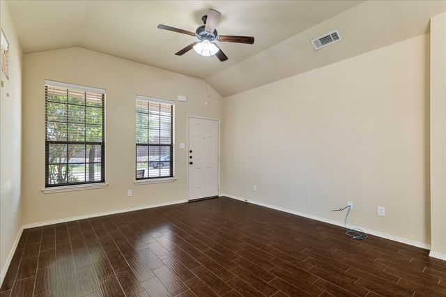 345 Orbit Drive, Lavon, TX 75166