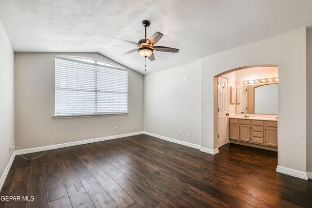 408 Santorini Court, Socorro, TX 79927