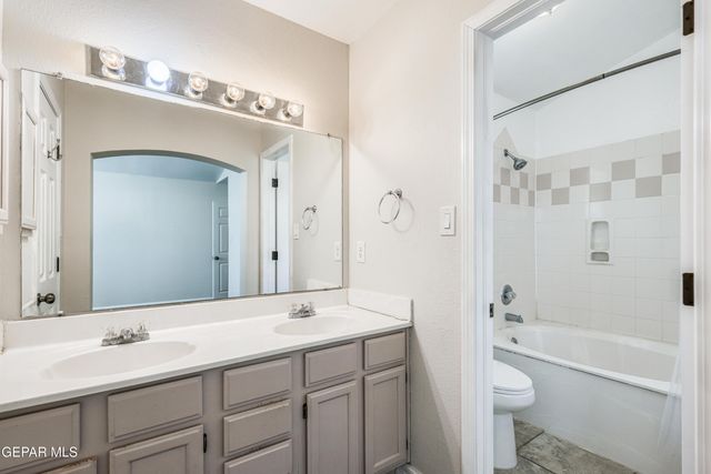 408 Santorini Court, Socorro, TX 79927