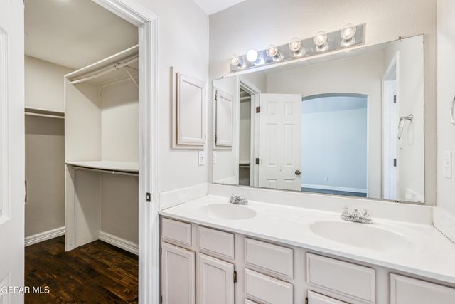 408 Santorini Court, Socorro, TX 79927
