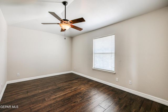 408 Santorini Court, Socorro, TX 79927