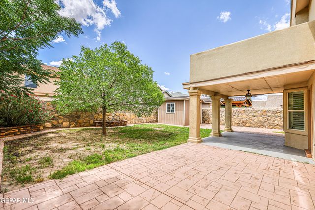 408 Santorini Court, Socorro, TX 79927