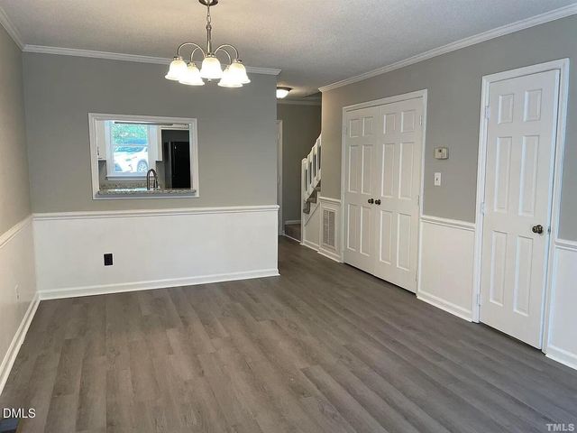 3205 Warwick Drive, Raleigh, NC 27606