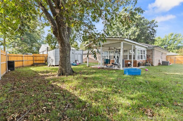 405 N B Avenue, Cleveland, OK 74020