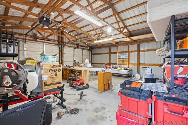 405 N B Avenue, Cleveland, OK 74020