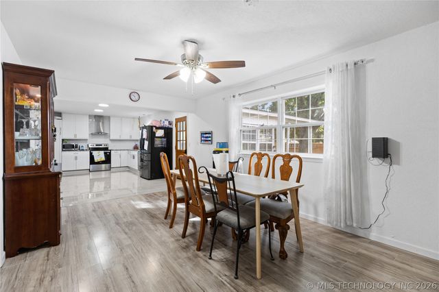 405 N B Avenue, Cleveland, OK 74020