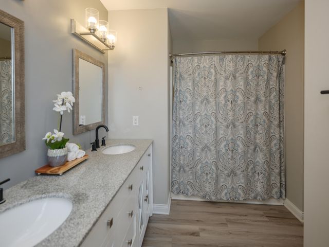 5824 Tradewind Drive, Portage, MI 49024