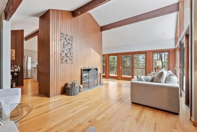 79 Old Orchard Lane, Boxborough, MA 01719