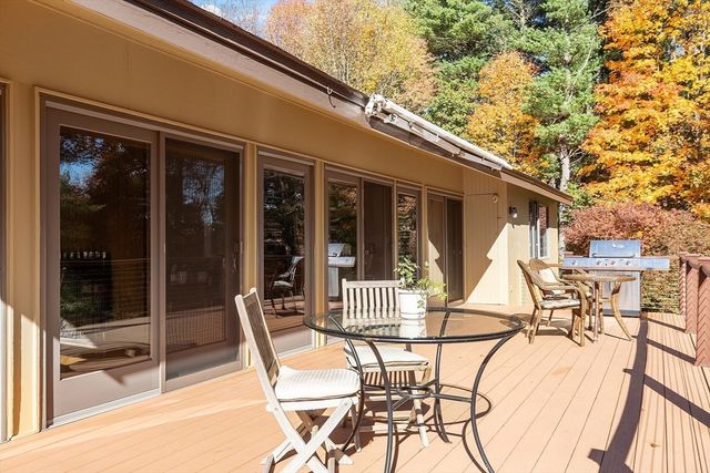 79 Old Orchard Lane, Boxborough, MA 01719