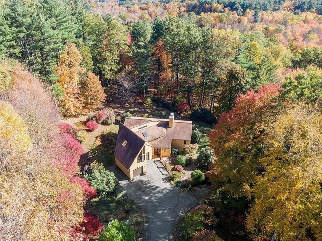 79 Old Orchard Lane, Boxborough, MA 01719