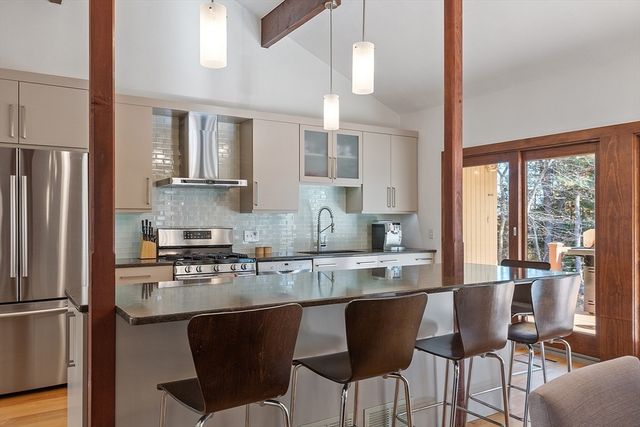 79 Old Orchard Lane, Boxborough, MA 01719