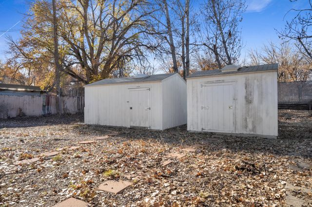 2531 Cuatro Milpas Road SW, Albuquerque, NM 87105