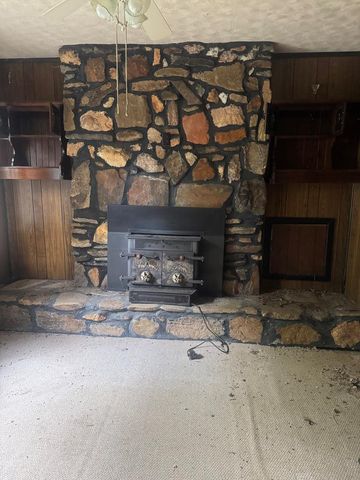 2736 Ridgecrest Circle, Hiawassee, GA 30546