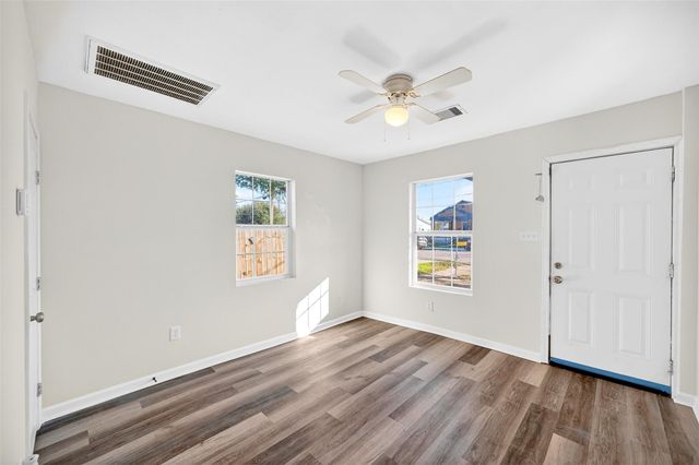 4009 Linder Street, Houston, TX 77026