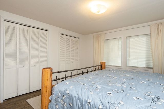 2010 LONG CIRCLE, North Pole, AK 99705