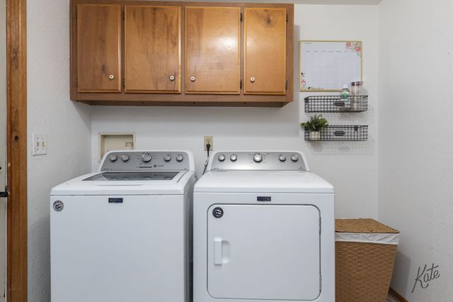 2010 LONG CIRCLE, North Pole, AK 99705