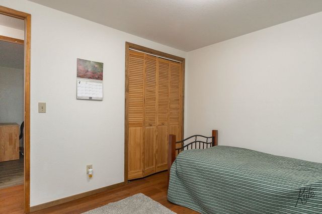 2010 LONG CIRCLE, North Pole, AK 99705