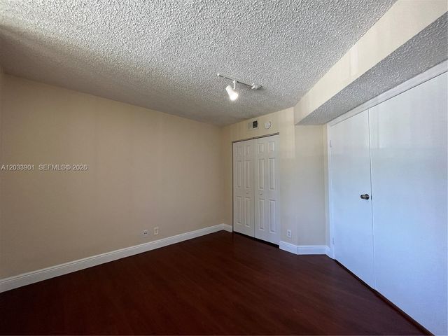 4015 W Mcnab Rd D212, Pompano Beach, FL 33069