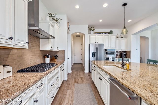 7090 Kanab Creek Trail, Marana, AZ 85658