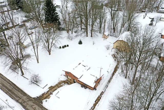 3825 Woodside Drive NW, Warren, OH 44483