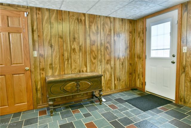 3825 Woodside Drive NW, Warren, OH 44483