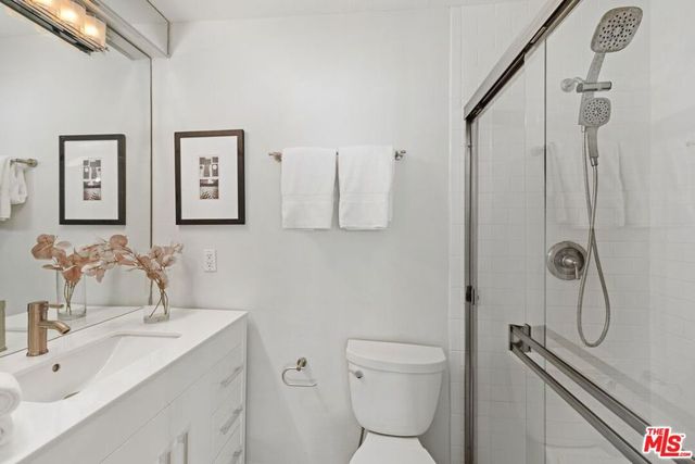 1742 Stoner Avenue 2, Los Angeles, CA 90025