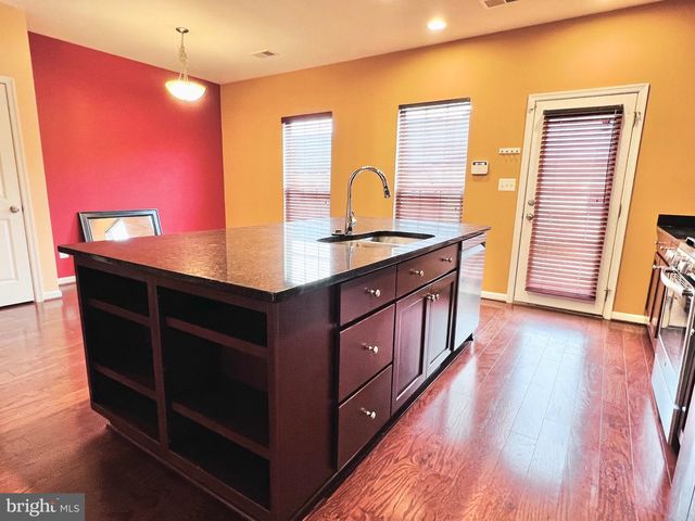 941 BASSWOOD DR, Stafford, VA 22554