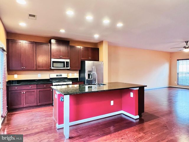 941 BASSWOOD DR, Stafford, VA 22554