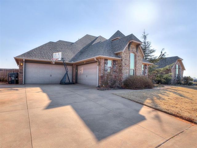 9124 SW 36th Street, Oklahoma City, OK 73179