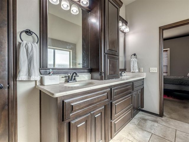 9124 SW 36th Street, Oklahoma City, OK 73179