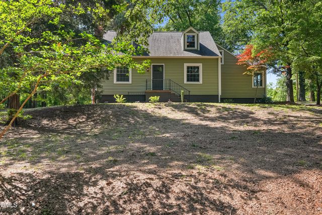 409 Forest Avenue, Broadway, NC 27505