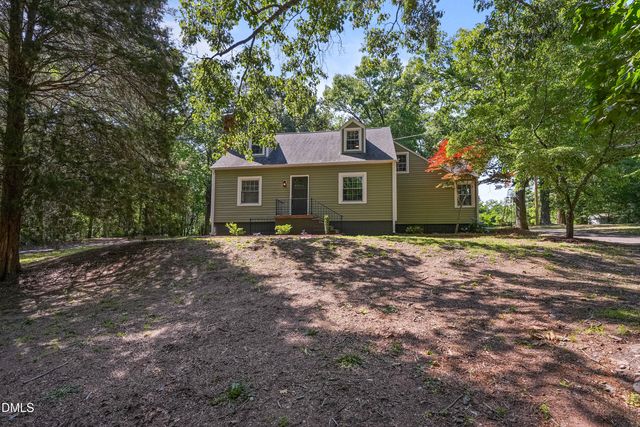 409 Forest Avenue, Broadway, NC 27505