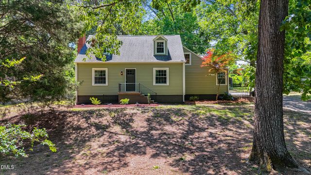 409 Forest Avenue, Broadway, NC 27505