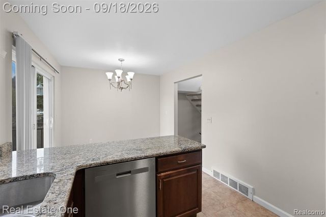 37682 Charter Oaks Boulevard, Clinton Township, MI 48036