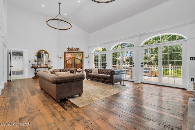 6 Forest Park Court, Holmdel, NJ 07733