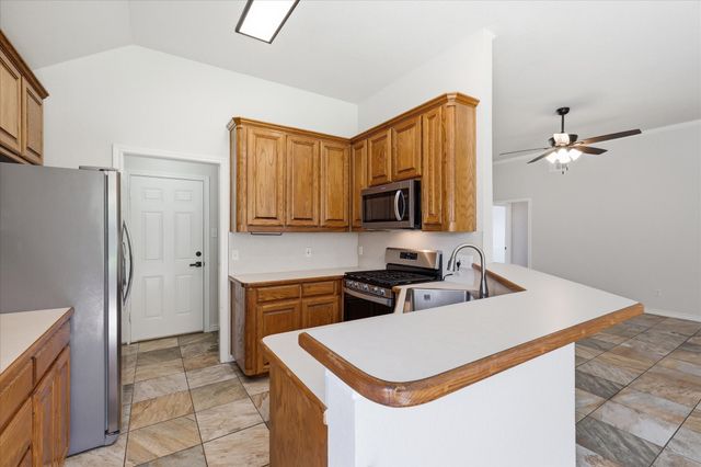 206 Mourning Dove Lane, Krum, TX 76249