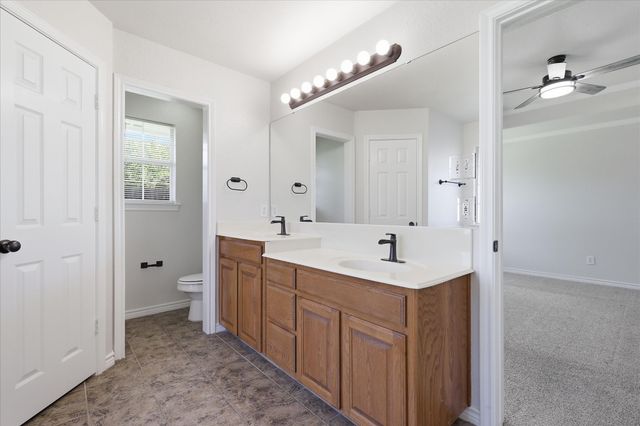 206 Mourning Dove Lane, Krum, TX 76249