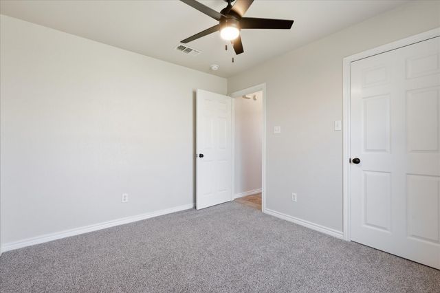 206 Mourning Dove Lane, Krum, TX 76249