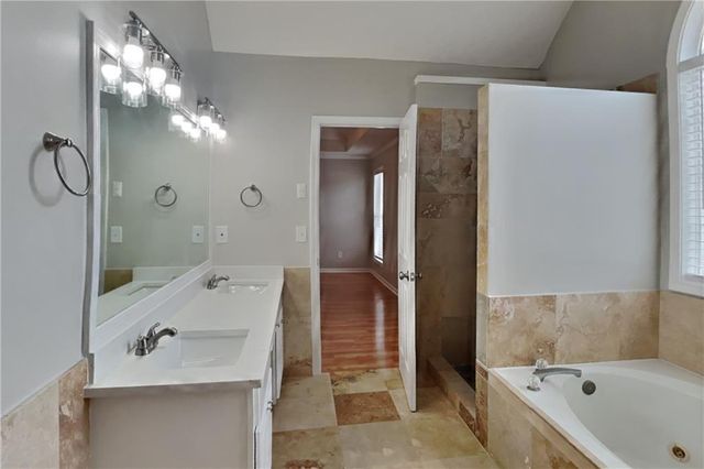 2882 Manor Glen Lane, Suwanee, GA 30024