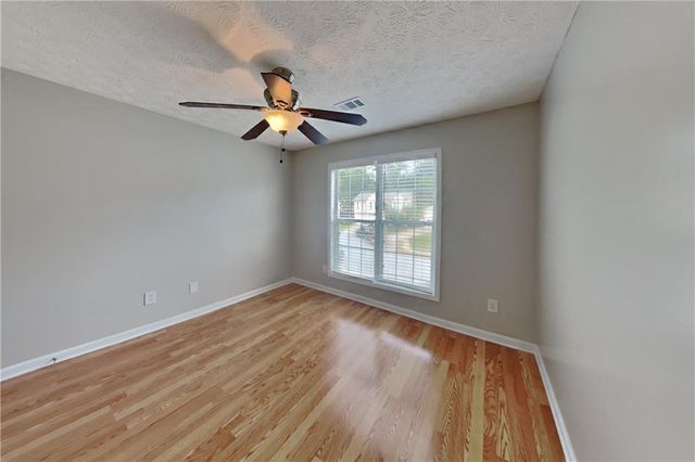 2882 Manor Glen Lane, Suwanee, GA 30024