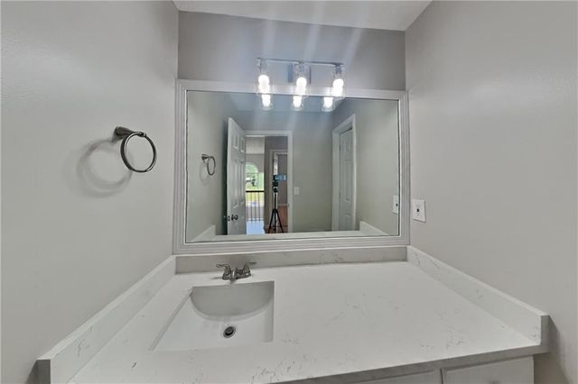 2882 Manor Glen Lane, Suwanee, GA 30024