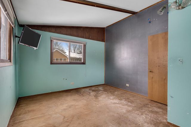 114 Fireside Court, La Crescent, MN 55947