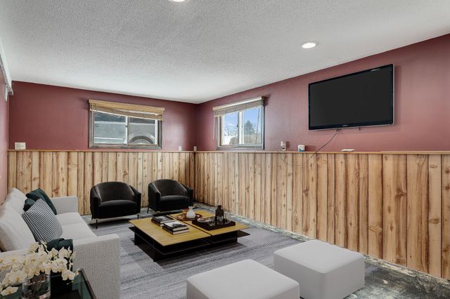 114 Fireside Court, La Crescent, MN 55947