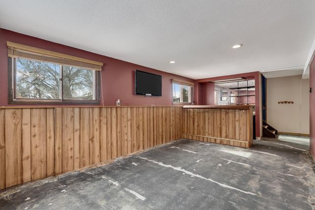 114 Fireside Court, La Crescent, MN 55947