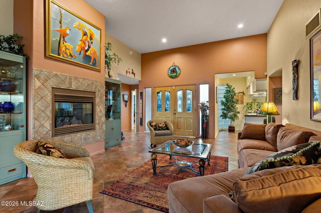 4365 S Royal Lytham Court, Green Valley, AZ 85622