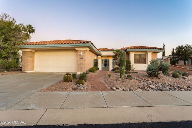 4365 S Royal Lytham Court, Green Valley, AZ 85622