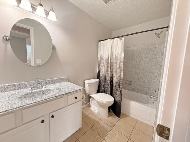 2708 Glendale Drive, Pearland, TX 77584