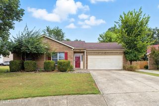 7105 Glen Echo Pl, Louisville, KY 40258
